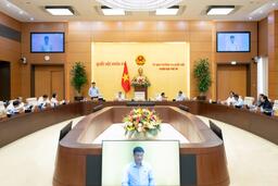 Tiếp tục tháo gỡ điểm nghẽn, bảo đảm tính minh bạch và an toàn của thị trường bảo hiểm