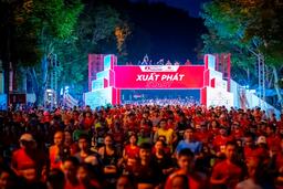 Lan tỏa “Bước chạy vì một Việt Nam vượt trội”, hàng chục ngàn người cùng Techcombank trao cơ hội bước đi cho trẻ em Việt