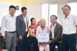 Công đoàn Trung tâm y tế Khu vực Sơn Trà phụng dưỡng Mẹ Việt Nam Anh hùng