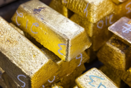 Vàng thế giới khởi sắc khi đồng USD chững đà tăng