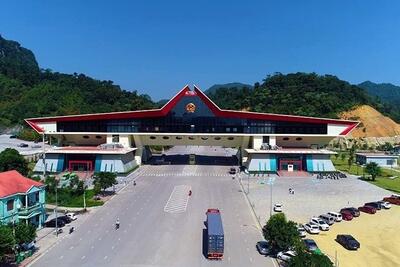 <a href="/tong-hop" title="Tổng hợp" rel="dofollow">Tổng hợp</a>