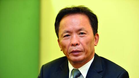 Báo chí và thể chế