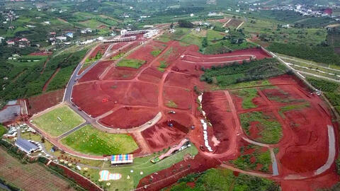 Yêu cầu dừng hoạt động Sun Valley Farm không phép