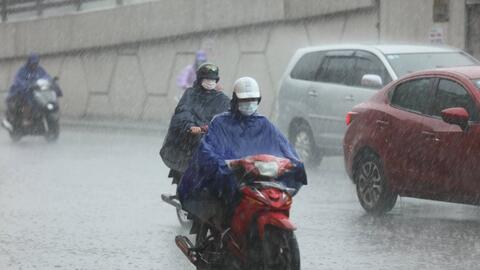 Miền Bắc mưa lớn đỉnh điểm