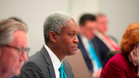 Quan chức Fed bác bỏ khả năng suy thoái, dự báo cắt giảm lãi suất vào cuối năm