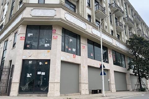 Shophouse tiền tỷ bỏ không, nhà đầu tư loay hoay thoát hàng