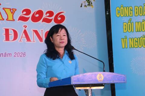 Công nhân Sa Đéc, tỉnh Đồng Tháp vui Tết Sum vầy - Xuân ơn Đảng