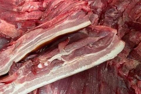 Bổ sung protein từ thịt lợn: Người lao động ngành nặng nhọc nên tận dụng