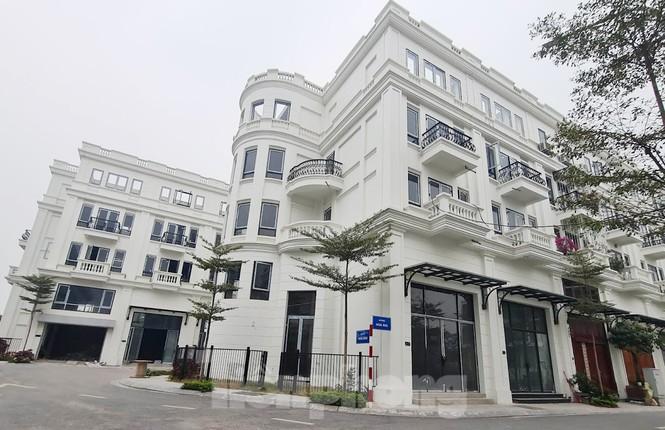 Lại rộ khu biệt thự, liền kề tại Hà Nội bóp méo quy hoạch - Ảnh 2. Lại rộ khu biệt thự, liền kề tại Hà Nội bóp méo quy hoạch - Ảnh 2.