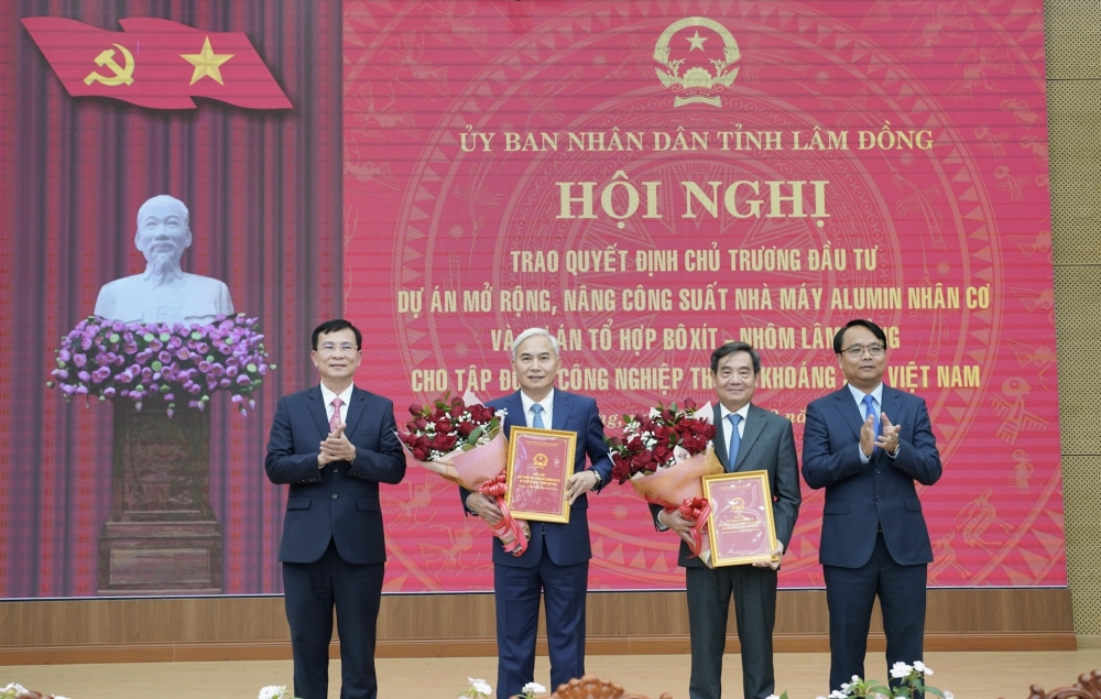 Lâm Đồng: Giải bài toán khai thác bô xít gắn với môi trường xanh Lâm Đồng: Giải bài toán khai thác bô xít gắn với môi trường xanh