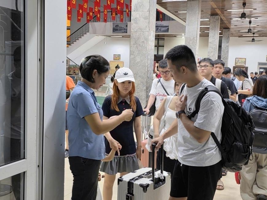 Bán vé tàu giả có thể bị phạt tới 30 triệu đồng Bán vé tàu giả có thể bị phạt tới 30 triệu đồng