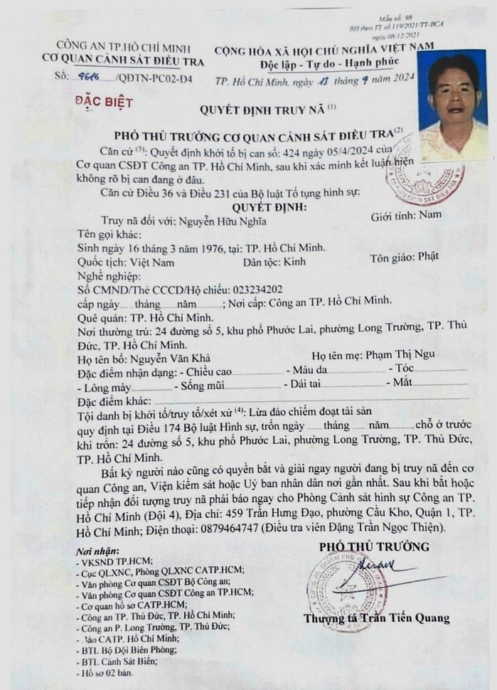Quyết định truy nã đặc biệt đối với Nguyễn Hữu Nghĩa của Công an TP Hồ Chí Minh. Ảnh: Công an cung cấp