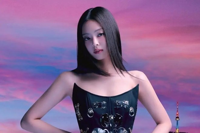 Jennie tái xuất solo