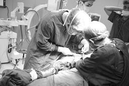26 giờ giành lại sự sống cho bệnh nhân ngừng tuần hoàn