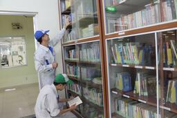 Tủ sách công đoàn hỗ trợ con em người lao động nghỉ hè bổ ích