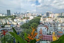 Nhìn lại nhân tố khai mở thị trường bất động sản 2025
