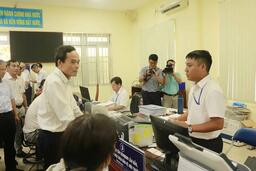 Trưởng Ban chính sách Trung ương kiểm tra vận hành thử nghiệm chính quyền 2 cấp Khánh Hòa