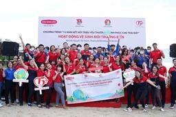 Dai-ichi Life Việt Nam nhận liên tiếp ba giải thưởng uy tín tại Diễn đàn Vietnam Summit 2025