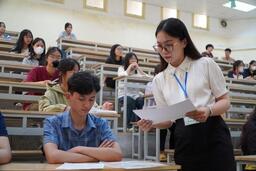 Điểm chuẩn nhiều ngành Sư phạm trên 25