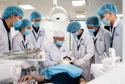 Điểm sàn nhóm ngành sức khỏe năm 2025 từ 17 - 20,5