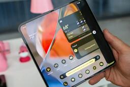 Google trì hoãn ra mắt ba thiết bị Pixel chủ lực đến tháng 10, dù vẫn công bố trong tháng 8