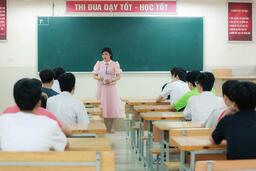 Giao quyền tuyển dụng giáo viên, giải pháp gỡ khó cho các địa phương