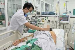 Sốt xuất huyết nguy kịch chỉ sau vài ngày
