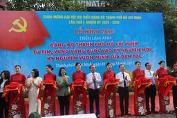 Khai mạc triển lãm TPHCM bước vào kỷ nguyên vươn mình