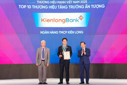 KienlongBank khẳng định tầm vóc bằng cú đúp giải thưởng và sức bật 30 năm phát triển