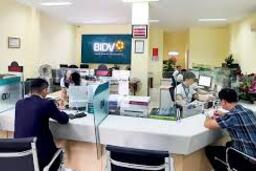 Hoạt động ngân hàng 2 tháng cuối năm: Tập trung các giải pháp hỗ trợ doanh nghiệp và thúc đẩy tăng trưởng kinh tế