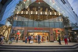 Thị trường bất động sản bán lẻ TP. Hồ Chí Minh: Trái chiều diễn biến các loại hình