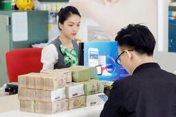 Tín dụng tăng trưởng mạnh, doanh nghiệp vẫn "khát" vốn dài hạn