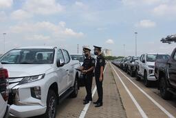 Thị trường ô tô cuối năm 2025 ổn định nguồn cung, phân hóa sức mua