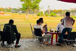 “Còn hiện tượng găm hàng, nâng giá, đầu cơ bất động sản”