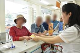 Bộ Y tế trả lời kiến nghị người đủ 60 tuổi được hưởng trợ cấp hưu trí xã hội