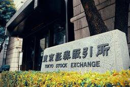 Thị trường chứng khoán Việt Nam và bài học từ việc hủy niêm yết tăng kỷ lục tại thị trường cổ phiếu lớn thứ 3 thế giới