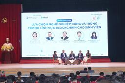 Bê bối từ các vụ lộ dữ liệu hàng tỷ USD: Giải pháp nào để bảo vệ người dùng?