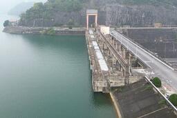 Mực nước của các hồ thủy điện ở miền Bắc ngày 6.2