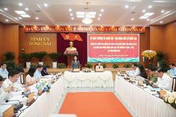 Phó Chủ tịch nước Võ Thị Ánh Xuân kiểm tra công tác bầu cử tại Đồng Nai