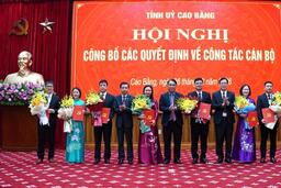 Cao Bằng bổ nhiệm, luân chuyển loạt cán bộ, lãnh đạo sở ngành