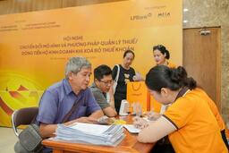 Thúc đẩy thanh toán không dùng tiền mặt: LPBank đồng hành tích cực cùng mục tiêu quốc gia