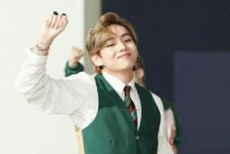 V BTS được khen đẹp như bảo vật quốc gia