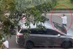 Xác minh clip tài xế ôtô bị rượt đuổi, hành hung giữa đường sau va chạm