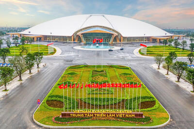 <a href="/tong-hop" title="Tổng hợp" rel="dofollow">Tổng hợp</a>