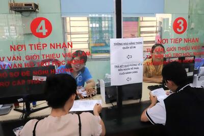 <a href="/xa-hoi" title="Xã hội" rel="dofollow">Xã hội</a>