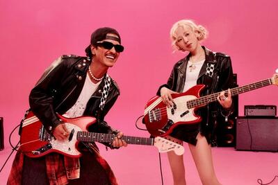 <a href="/giai-tri" title="Giải trí" rel="dofollow">Giải trí</a>