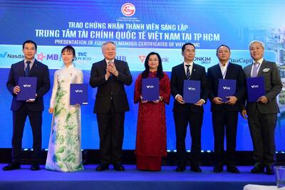 <a href="/kinh-te" title="Kinh tế" rel="dofollow">Kinh tế</a>