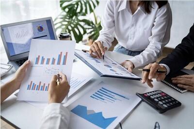 <a href="/kinh-te" title="Kinh tế" rel="dofollow">Kinh tế</a>