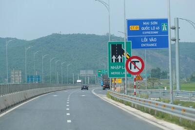 <a href="/tong-hop" title="Tổng hợp" rel="dofollow">Tổng hợp</a>