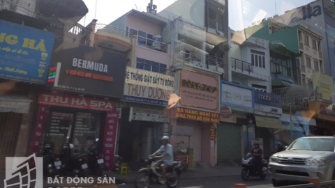 Mặt bằng cho thuê liên tục tăng giá khiến người kinh doanh “ngao ngán”
